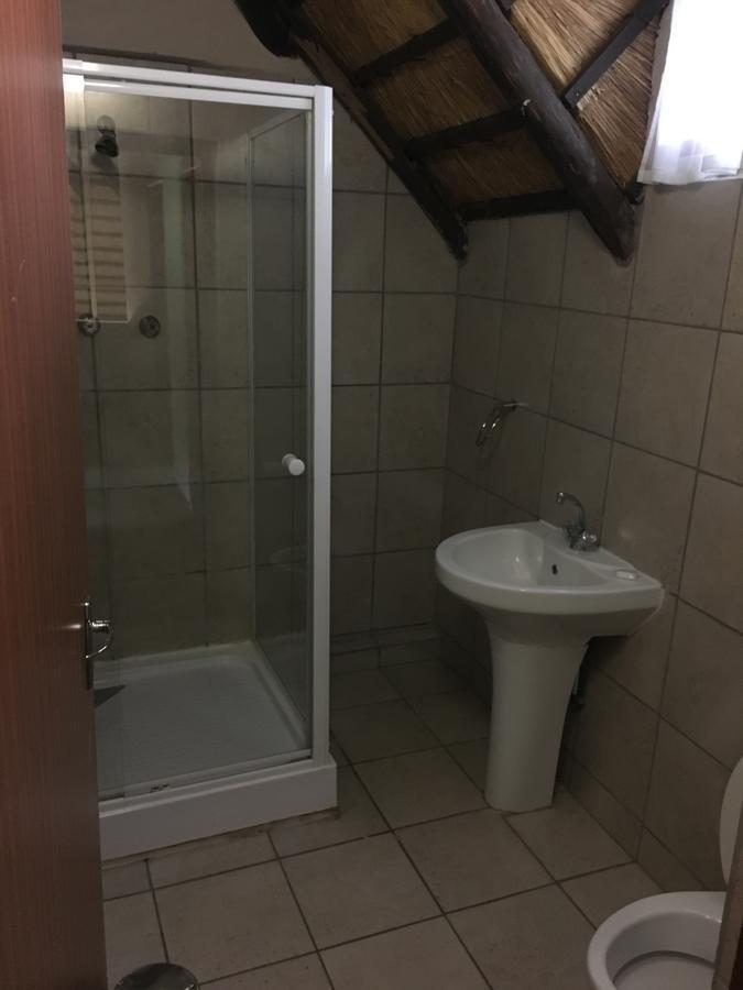 Dragon Peaks Mountain Resort Champagne Valley Bagian luar foto